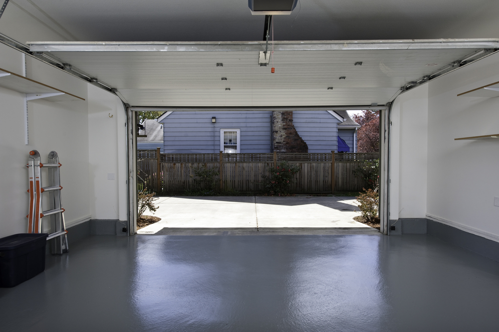 What’s the Best Paint to Use on Garage Floors?