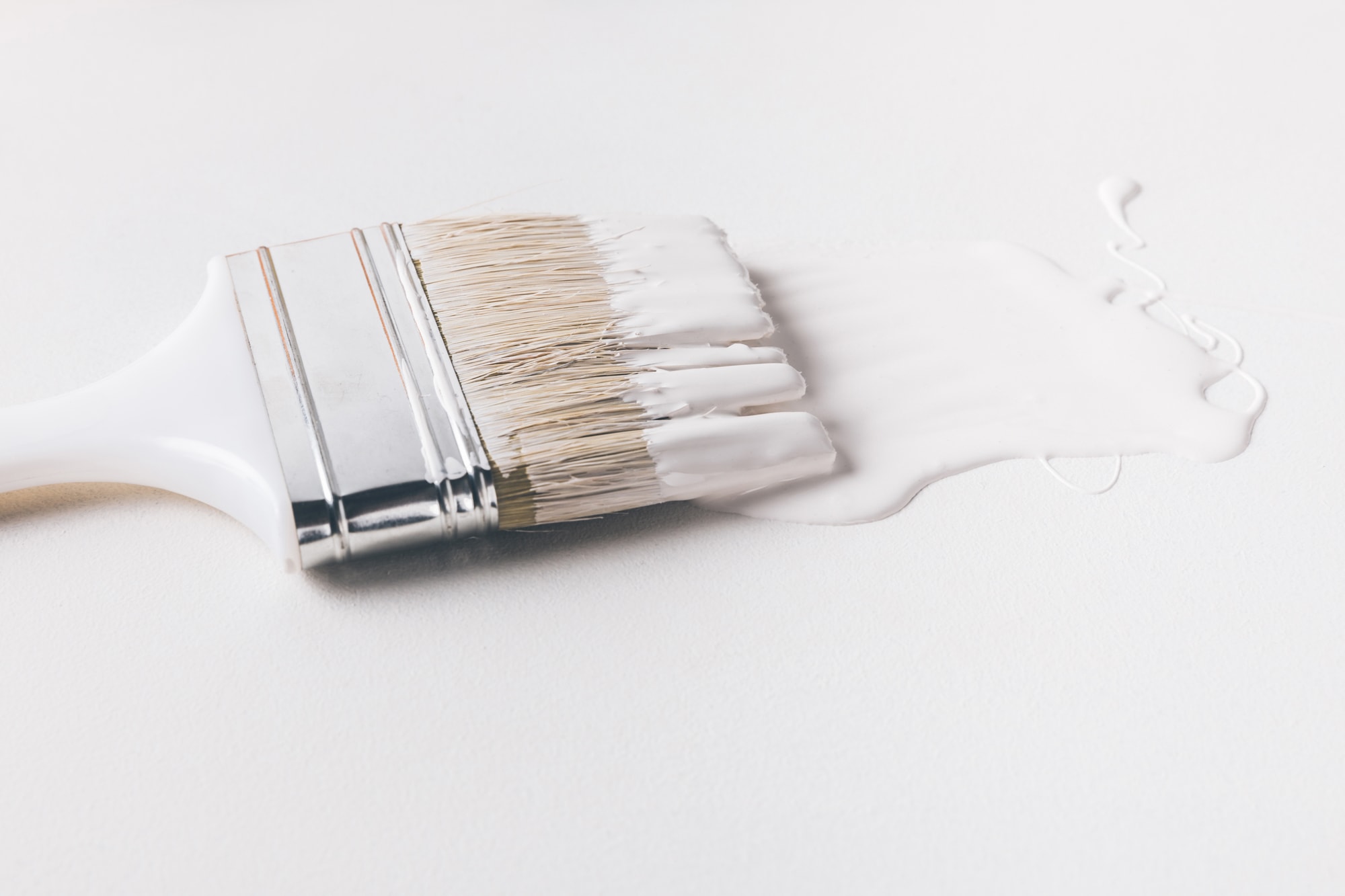 Which Paint Brush Size Is Best for Your Interior Painting Project?